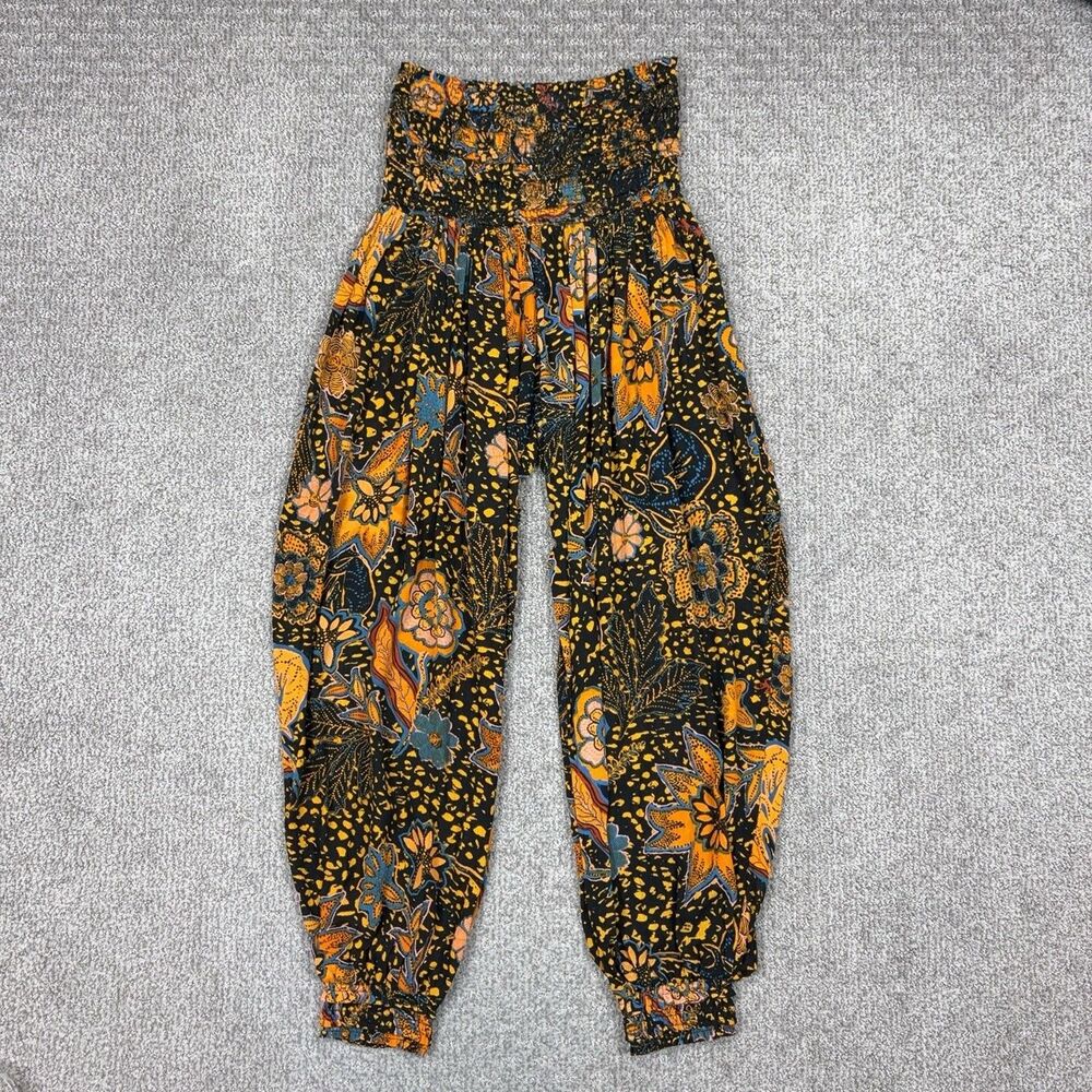 FP One Pants Womens Medium Black Floral Harem Smocked Waist Boho Lounge Festival